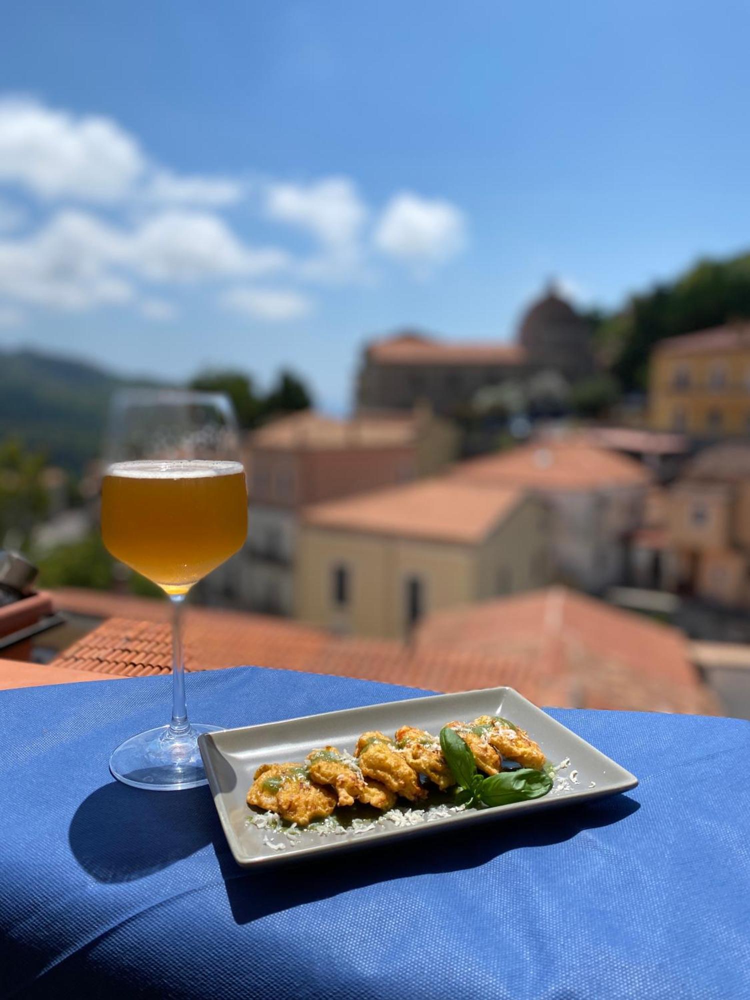 托尔托拉 La Terrazza Nel Borgo酒店 外观 照片