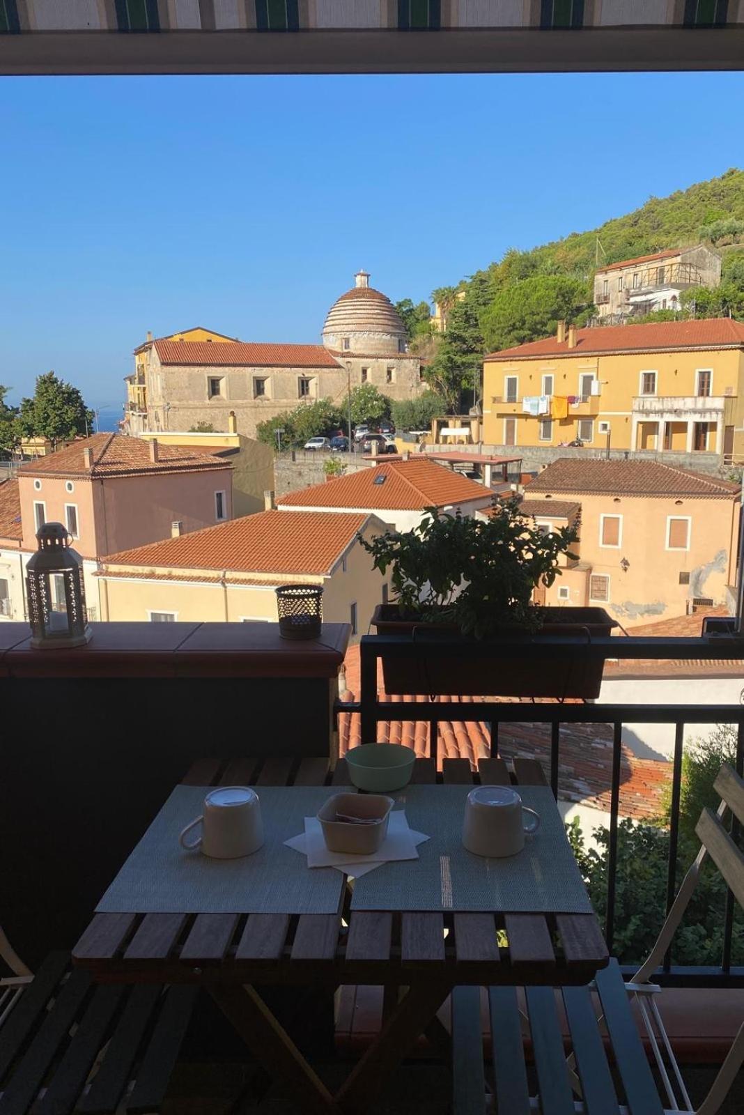 托尔托拉 La Terrazza Nel Borgo酒店 外观 照片